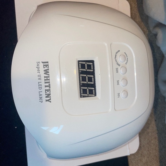 UV LED lamp for nails - Picture 1 of 4